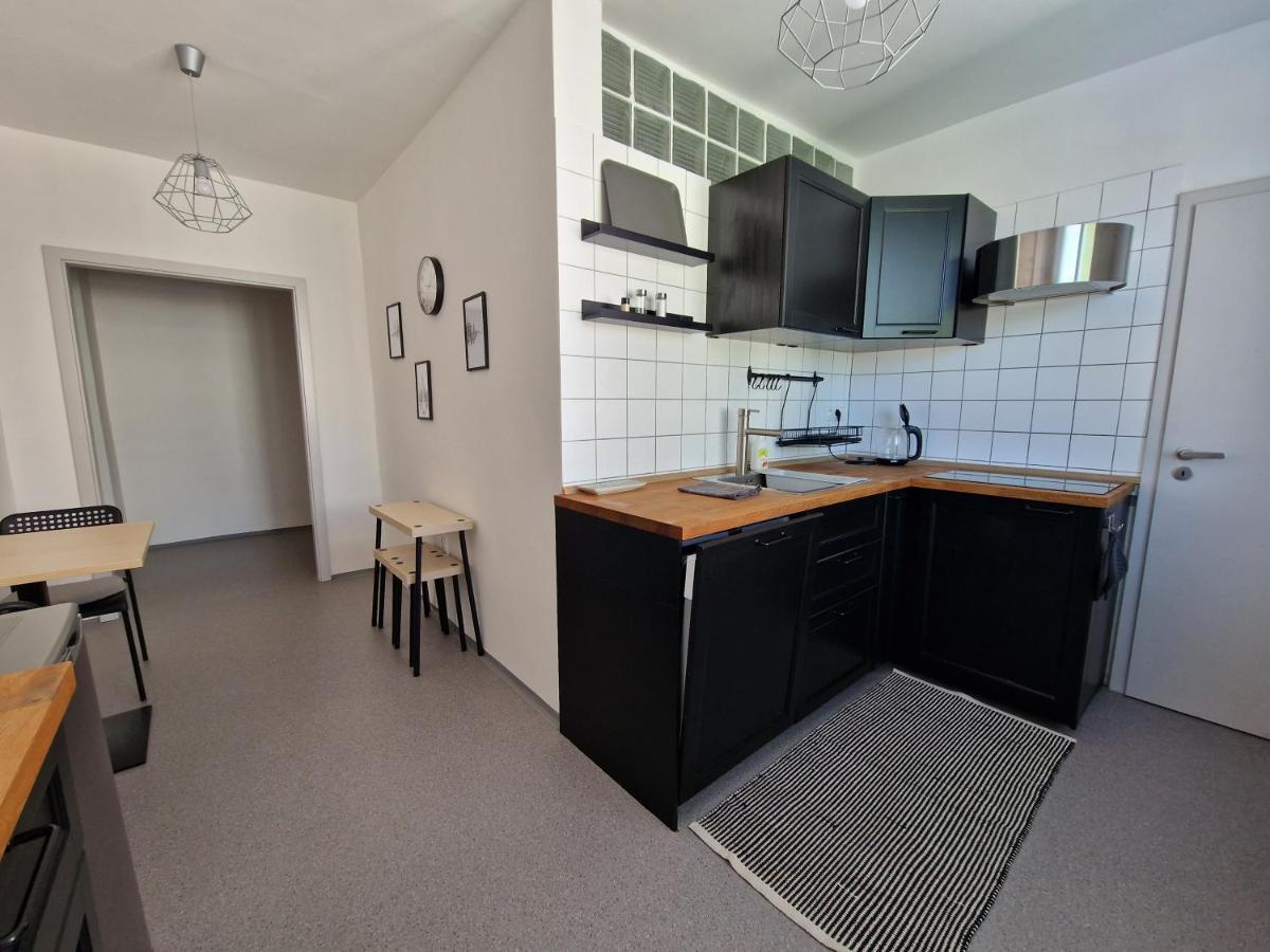 Pelclova Apartment Ostrava Exterior foto